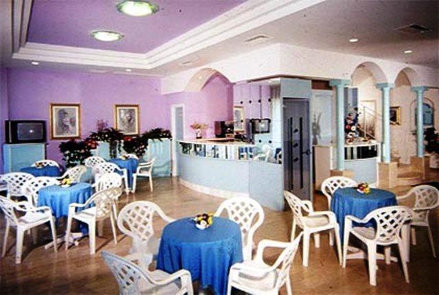 רימיני Hotel Bellavista-Olympic מראה חיצוני תמונה