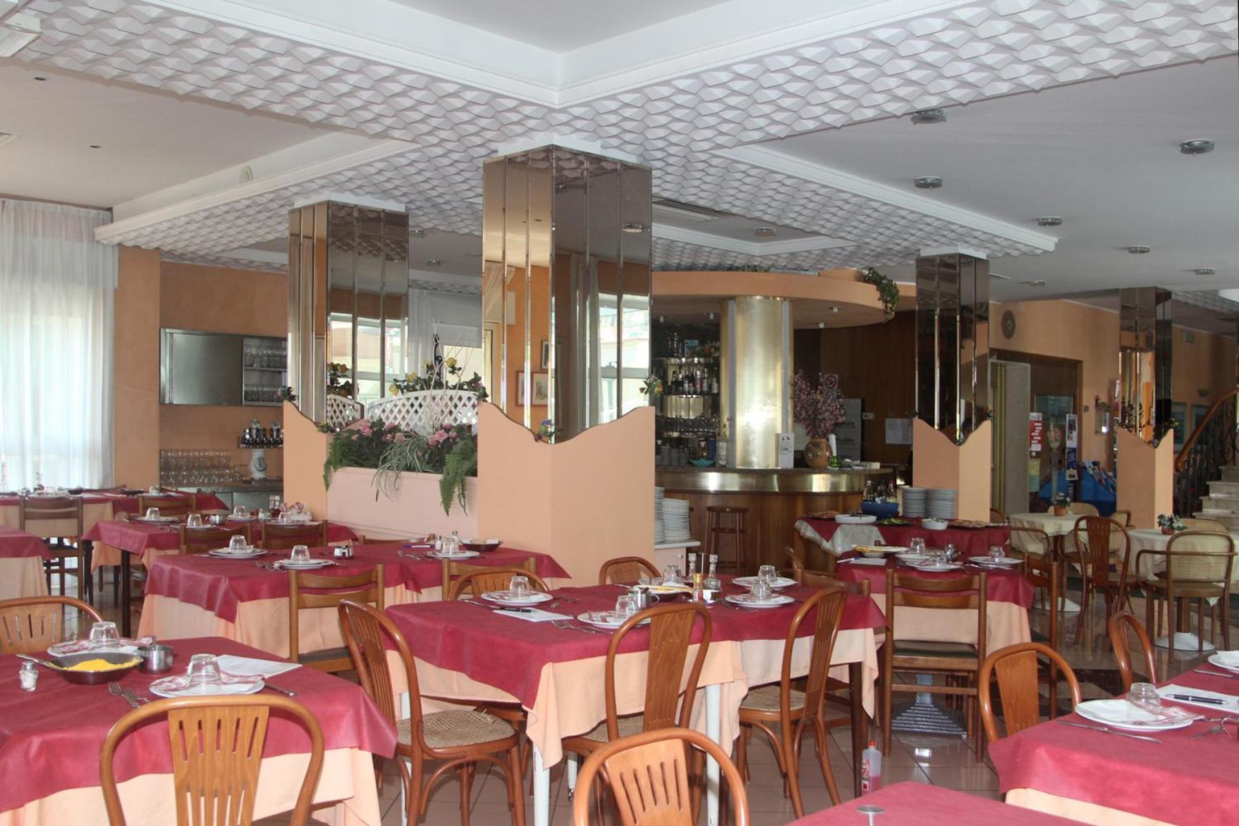 רימיני Hotel Bellavista-Olympic מראה חיצוני תמונה